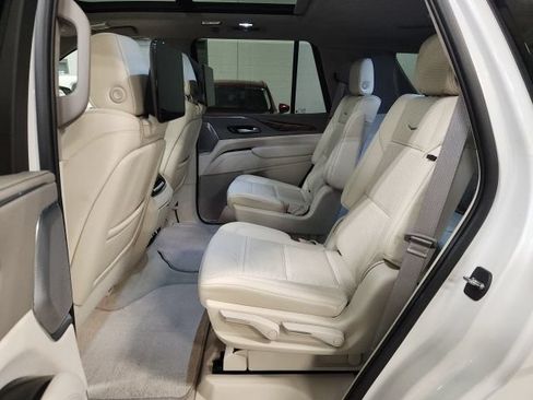 Used 2023 Cadillac Escalade Premium Luxury Platinum AWD/4WD image 24