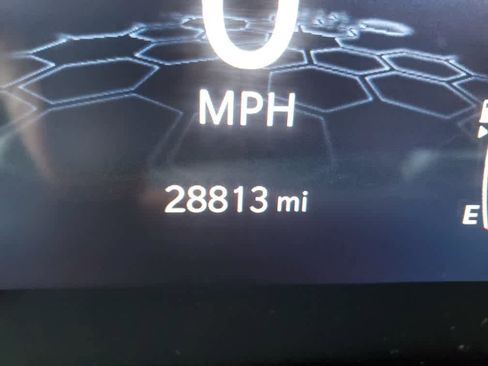 Used 2022 Jeep Compass Latitude w/ Sun and Sound Group image 26