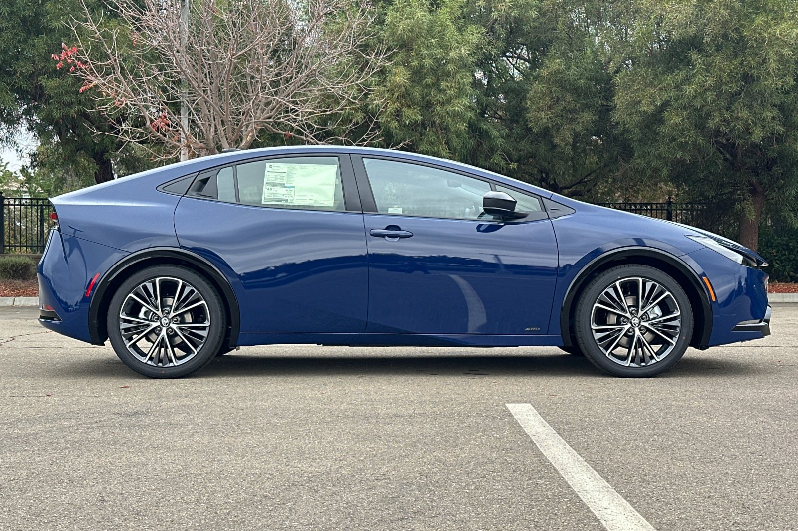 New 2027 Toyota Prius Limited AWD/4WD image 3