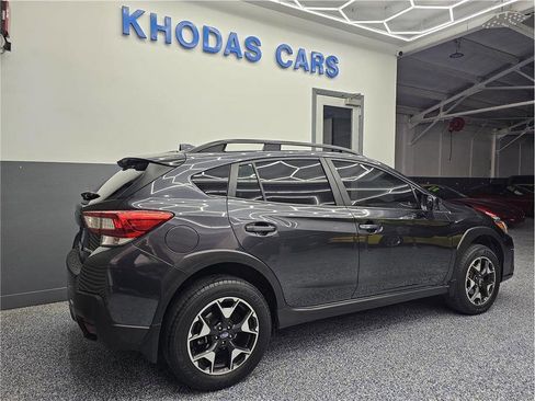 Used 2019 Subaru Crosstrek 2.0i Premium image 6