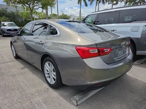 Used 2018 Chevrolet Malibu LT FWD image 8