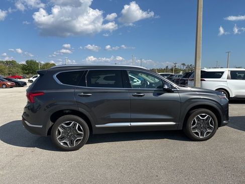 Used 2023 Hyundai Santa Fe Limited w/ Cargo Package image 10