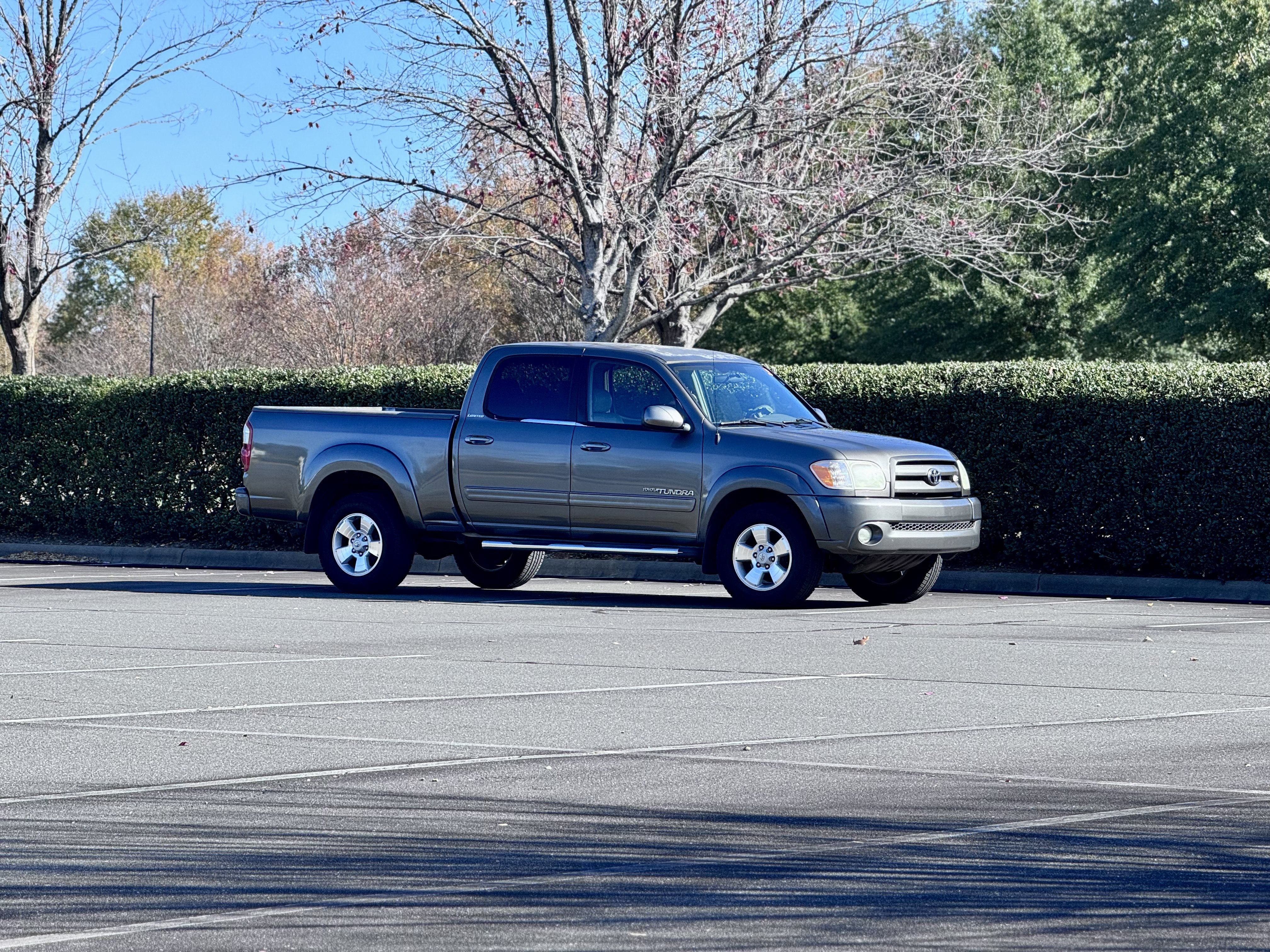 Used 2005 Toyota Tundra Limited w/ All Weather Guard Pkg RWD image 20