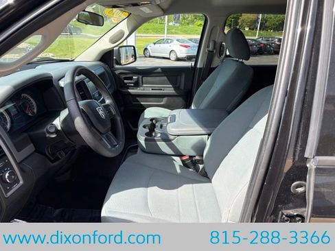 Used 2018 RAM 1500 Express AWD/4WD image 10