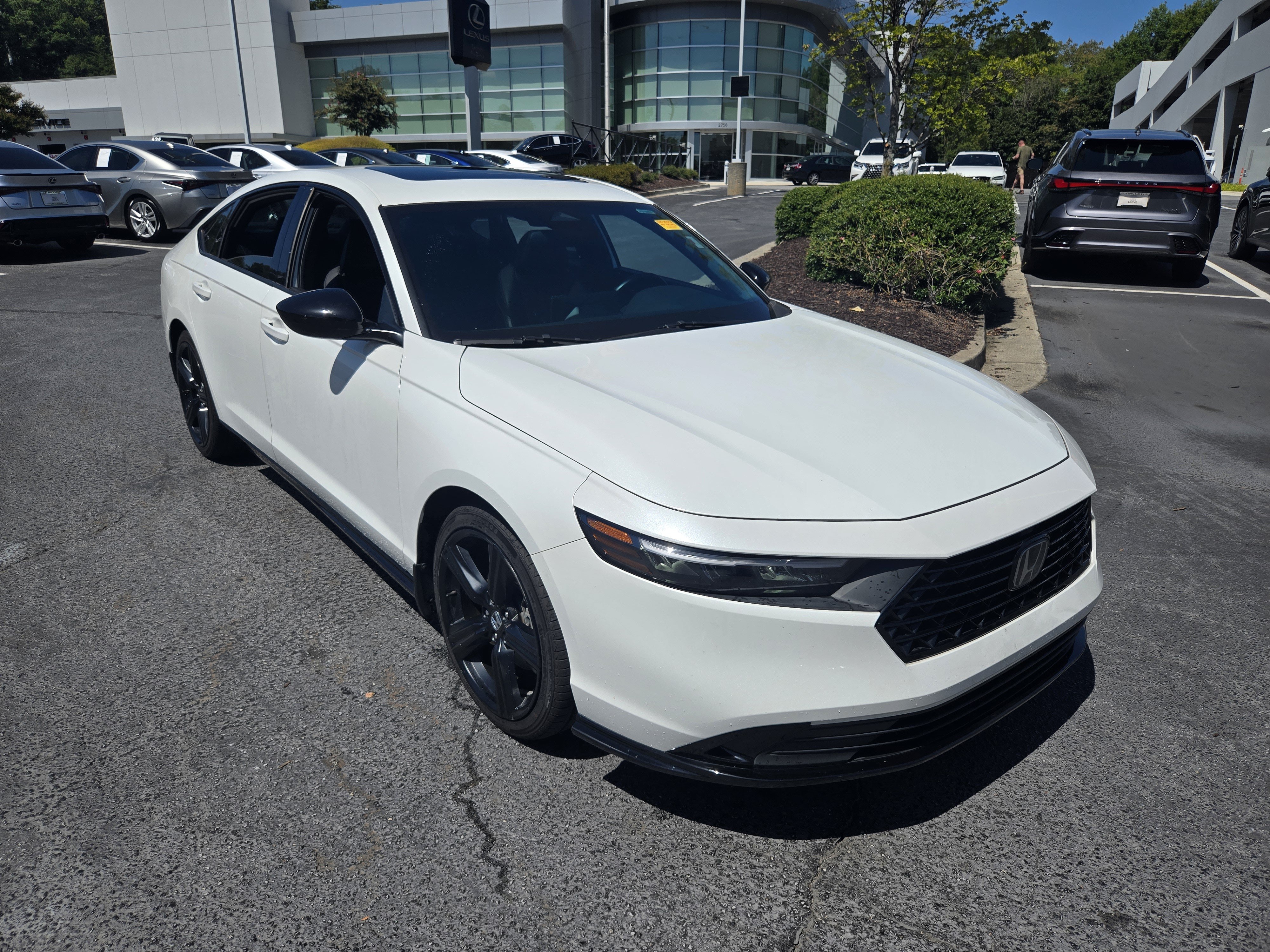 Used 2024 Honda Accord Sport image 7