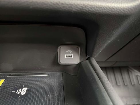 Used 2023 Honda HR-V EX-L image 22