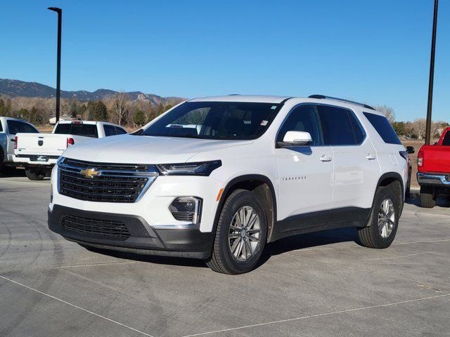Used 2023 Chevrolet Traverse LT FWD image 1