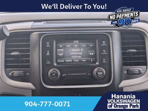 Used 2015 RAM 2500 Tradesman w/ Chrome Appearance Group AWD/4WD image 18