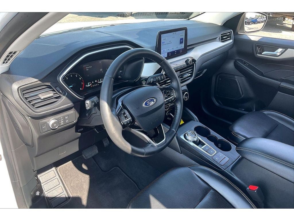 Used 2021 Ford Escape SEL AWD/4WD image 16