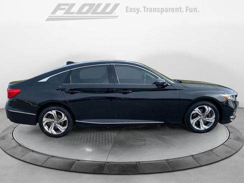 Used 2018 Honda Accord EX-L image 10
