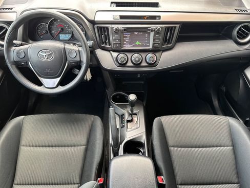Used 2016 Toyota RAV4 LE FWD image 16