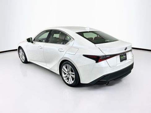 Used 2023 Lexus IS 300 w/ Comfort Package RWD image 5