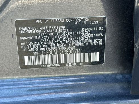 Used 2024 Subaru Crosstrek 2.0i image 40