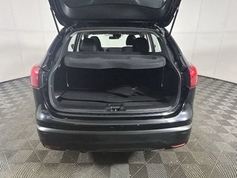 Used 2019 Nissan Rogue Sport SV w/ All-Weather Package AWD/4WD image 27