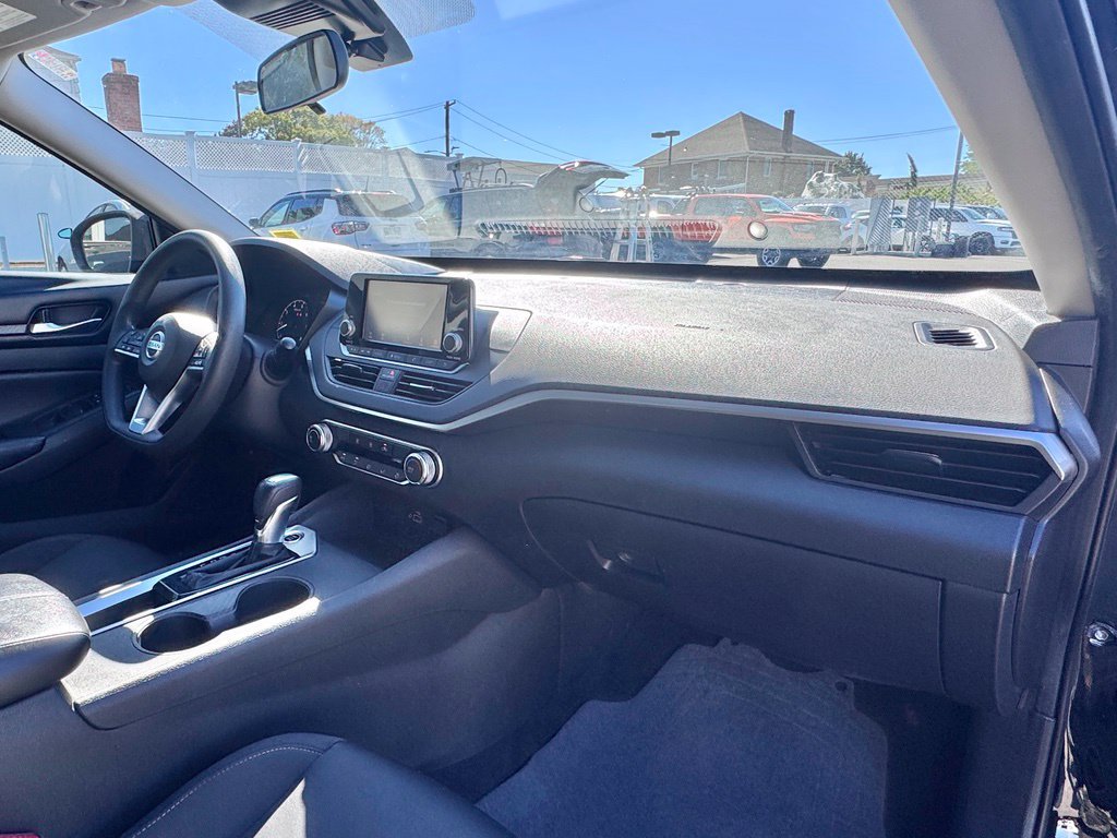 Used 2021 Nissan Altima 2.5 S FWD image 18