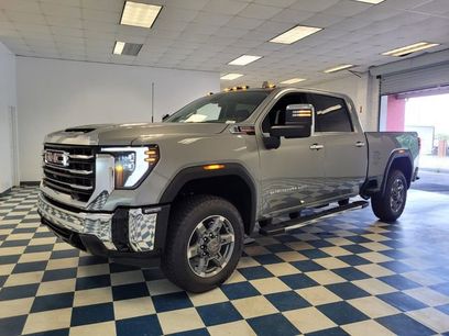 New 2025 GMC Sierra 2500 SLT