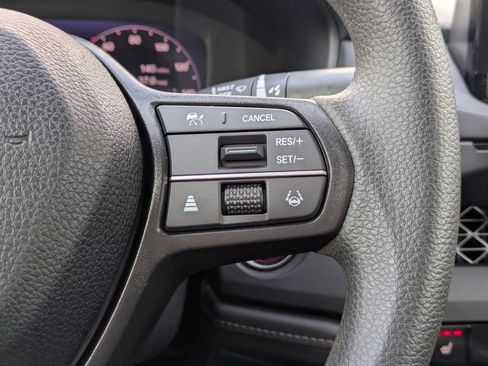 Used 2023 Honda Accord EX image 25