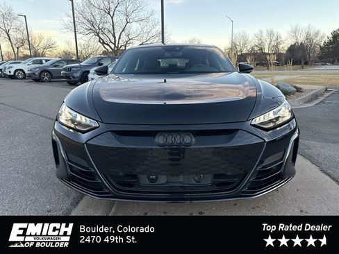 Used 2024 Audi e-tron GT Premium Plus w/ Performance Package image 9