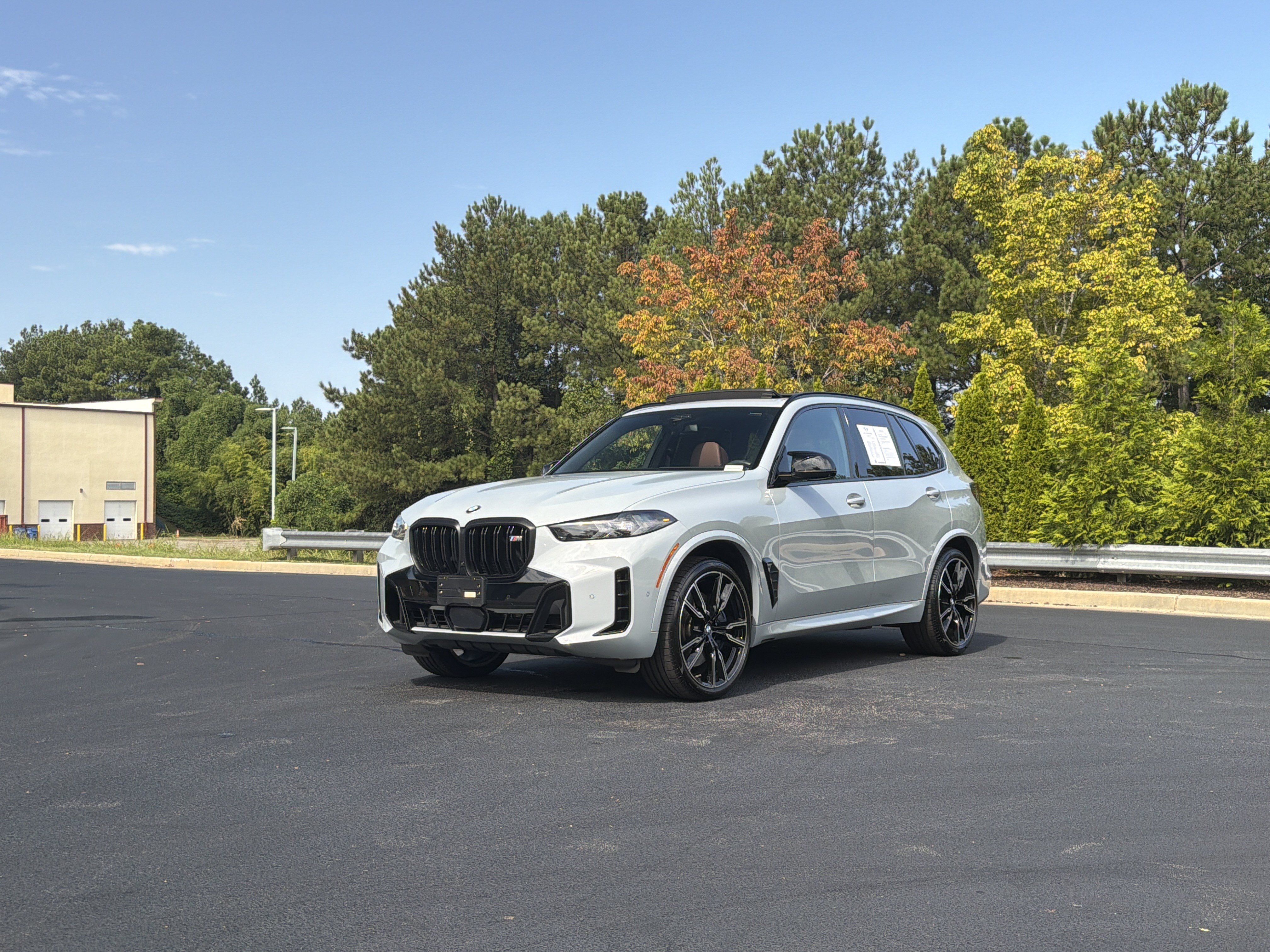 Used 2025 BMW X5 M60i AWD/4WD image 14