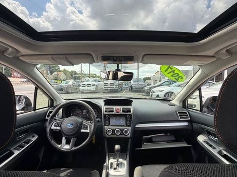 Used 2017 Subaru Crosstrek 2.0i Premium w/ Moonroof Package AWD/4WD image 24