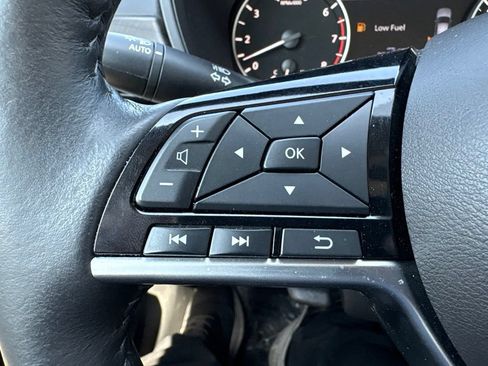 Used 2023 Nissan Altima 2.5 SL AWD/4WD image 28