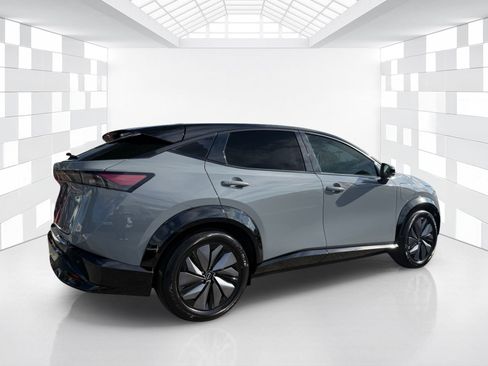 Certified 2023 Nissan Ariya AWD image 7