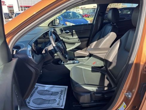 Used 2024 Buick Encore GX Sport Touring image 14