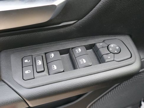 New 2026 RAM 1500 Express AWD/4WD image 14