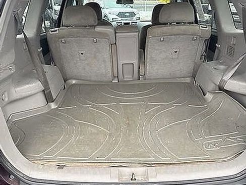 Used 2013 Toyota Highlander Plus image 17