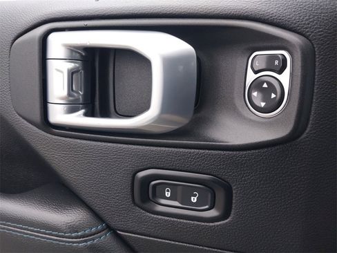 Used 2021 Jeep Wrangler Unlimited Rubicon 4xe w/ Cold Weather Group image 20