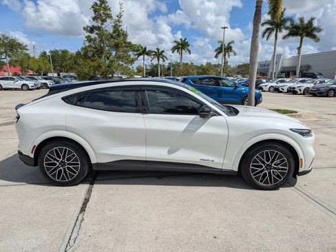 Used 2025 Ford Mustang Mach-E Premium AWD/4WD image 3