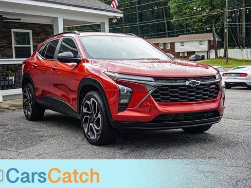 Used 2024 Chevrolet Trax RS w/ Driver Confidence Package FWD image 9