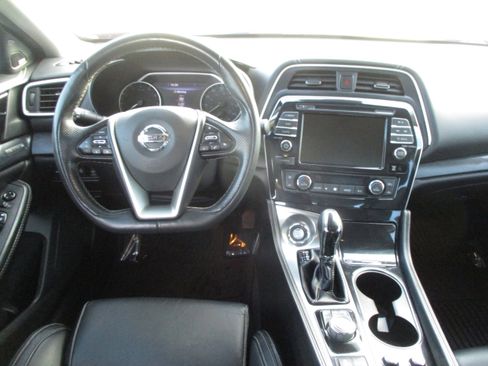 Used 2021 Nissan Maxima Platinum w/ Sport Mat Group image 15