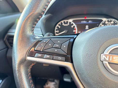 Used 2023 Nissan Altima 2.5 SR FWD image 14