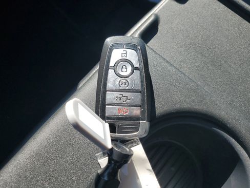 Used 2024 Ford F250 Lariat w/ Sport Appearance Package image 29