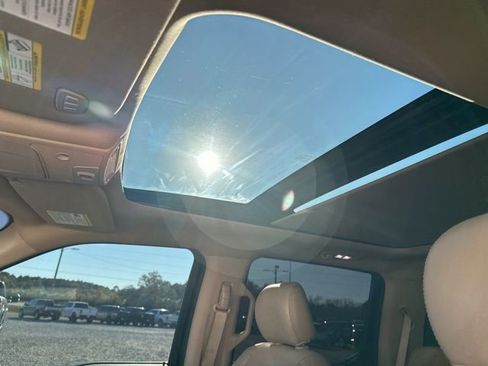 Used 2018 Ford F150 Lariat image 16