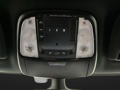 Used 2024 Dodge Durango GT image 27