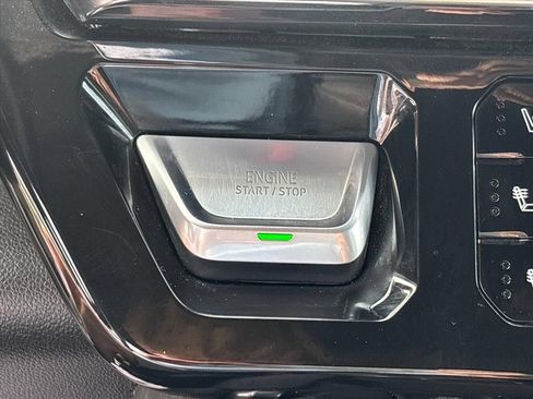Used 2024 GMC Sierra 2500 Denali AWD/4WD image 38