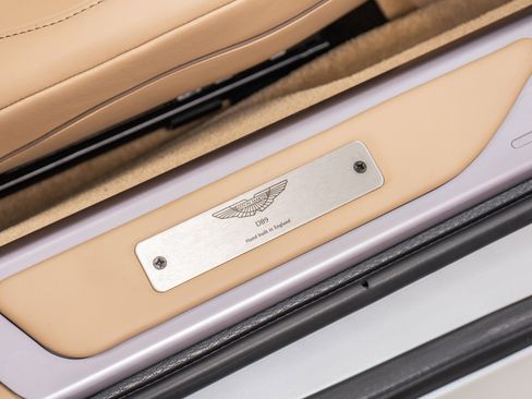 Used 2014 Aston Martin DB9 Volante -Very Low Miles, Pearl image 32