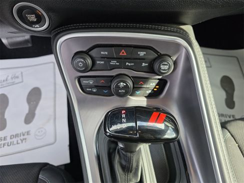 Used 2019 Dodge Challenger R/T w/ Plus Package image 20