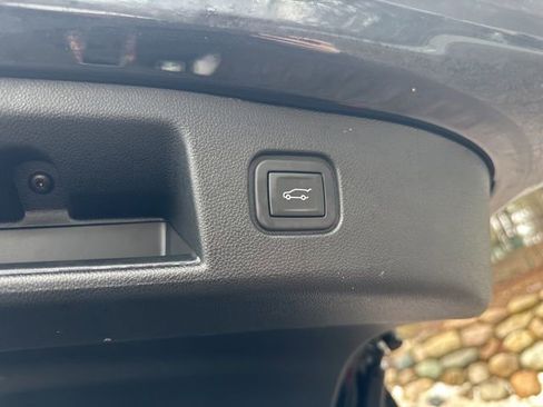 Certified 2024 Chevrolet Blazer EV LT image 28