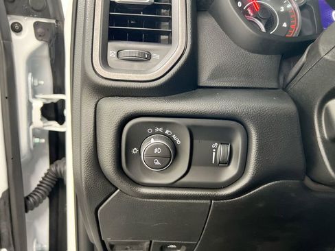 New 2026 RAM 2500 Tradesman AWD/4WD image 18