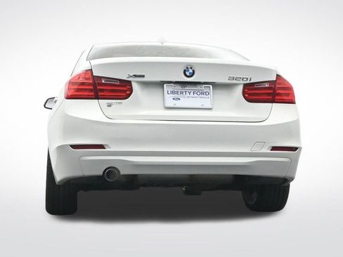 Used 2014 BMW 320i xDrive Sedan image 39