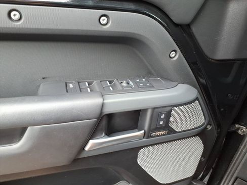 Certified 2023 Land Rover Defender 130 X AWD/4WD image 14
