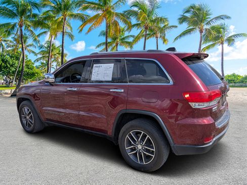 Used 2018 Jeep Grand Cherokee Limited w/ Luxury Group II image 5