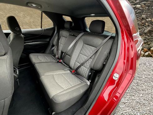 Used 2020 Chevrolet Equinox LT image 23