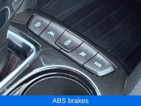 Used 2024 Chevrolet TrailBlazer RS AWD/4WD image 28