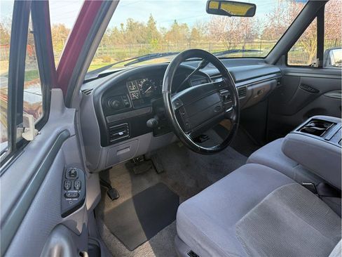 Used 1995 Ford F150 XL image 12