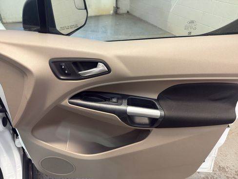 Used 2014 Ford Transit Connect XLT FWD image 19