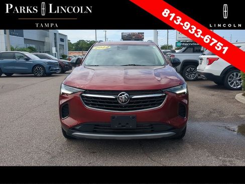 Used 2022 Buick Envision Essence w/ Technology Package II AWD/4WD image 2